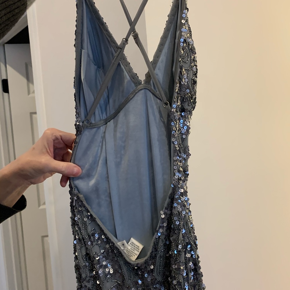 SCALA x back sequin dress - Picture 7 of 8